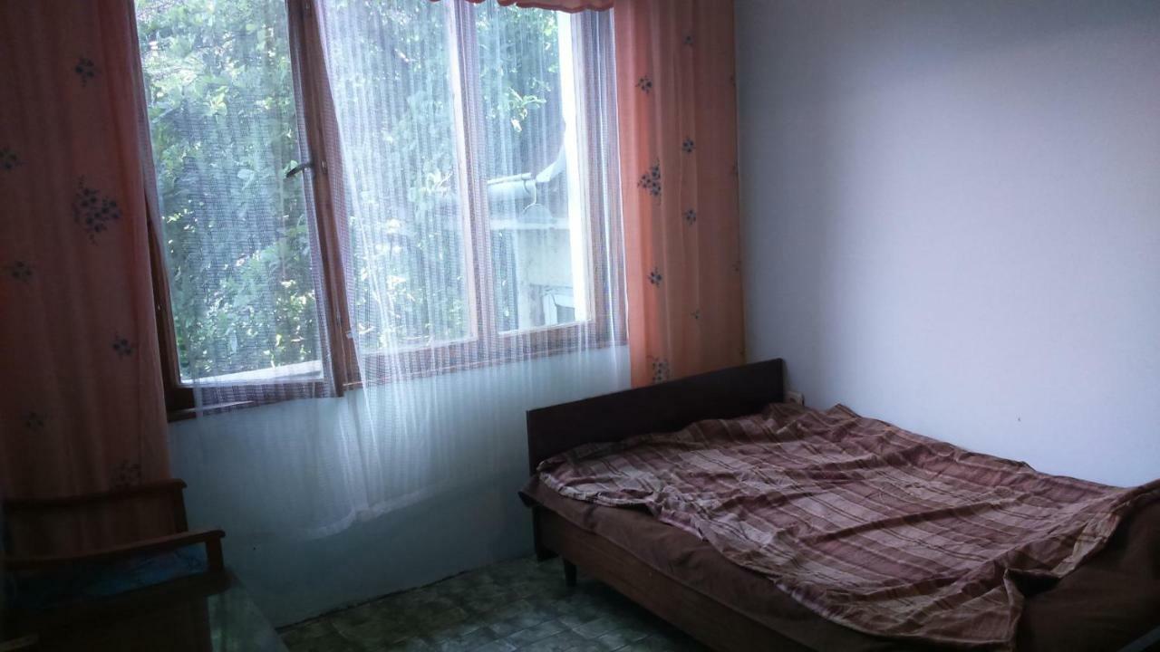 Вилна Зона Златни Пясъци, Спирка Ален Мак Varna Buitenkant foto