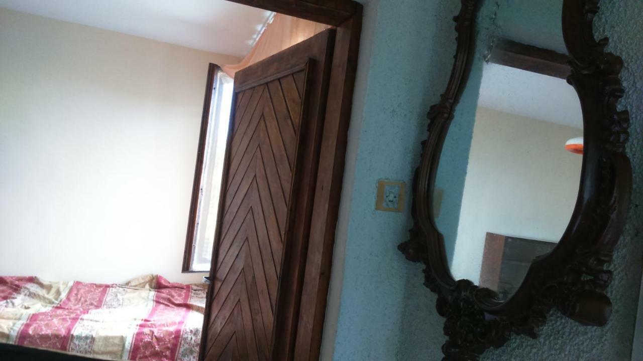 Вилна Зона Златни Пясъци, Спирка Ален Мак Varna Buitenkant foto